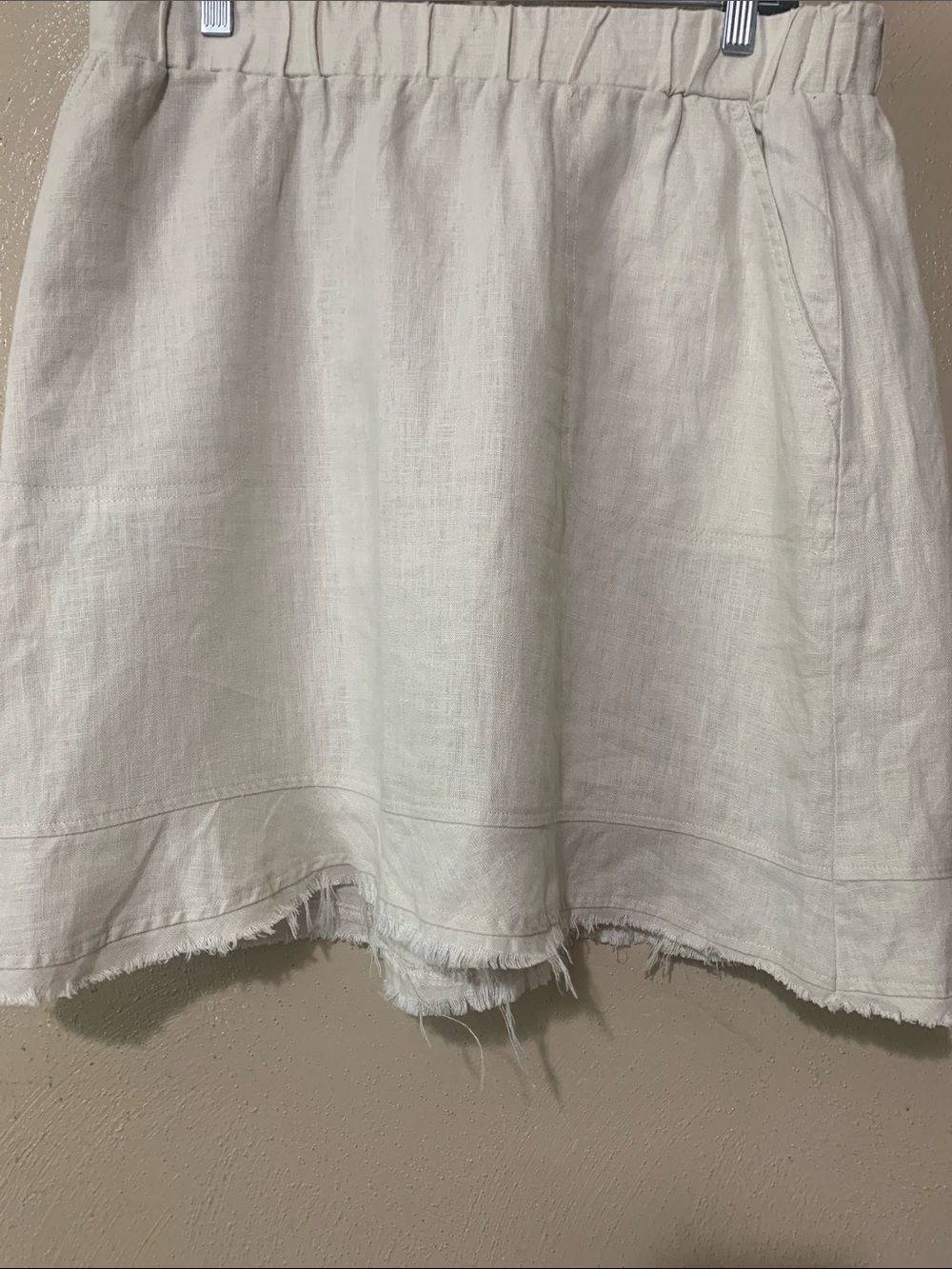 For Cynthia size L Linen Skirt in Cream Pockets Raw Hem